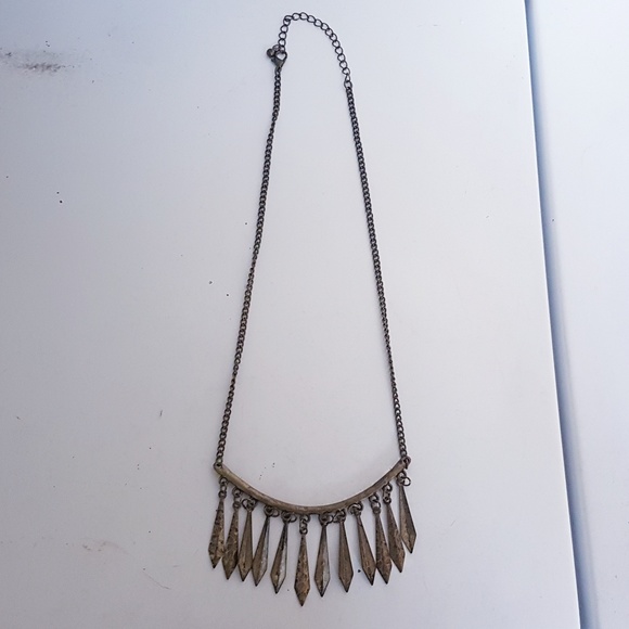 Necklace bundle - Picture 3 of 5